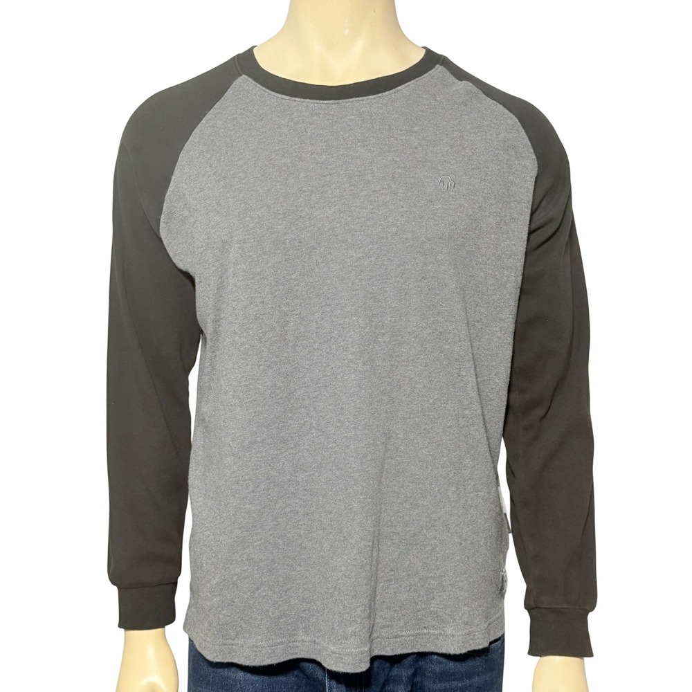 Wolverine FireZero FR Shirt Mens M Grey Flame Resistant CAT 2 Raglan Long Sleeve